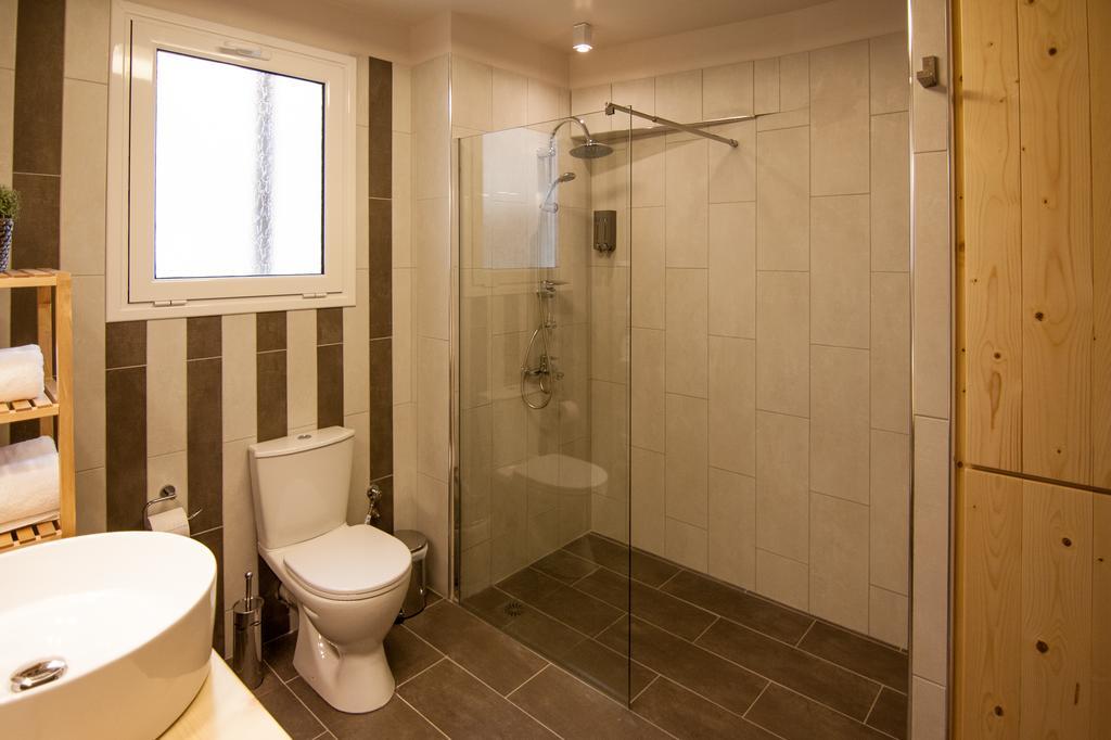 Dynasta Central Suites Atenas Exterior foto